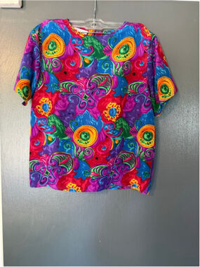 Women's Tess Multicolor Short Sleeve Tee Standard S
